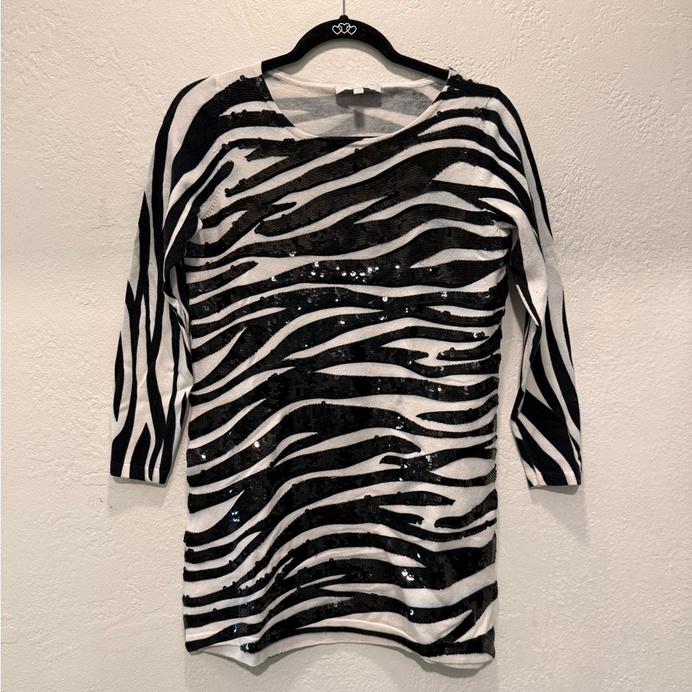 Mi Black and White Zebra Print Sweater